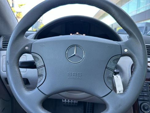 Used 2004 Mercedes-Benz CL 55 AMG image 22