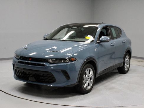 Used 2024 Dodge Hornet R/T Plus w/ Tech Pack Plus w/o Parking AWD/4WD image 7