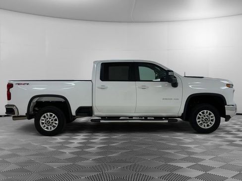 Certified 2025 Chevrolet Silverado 2500 LT w/ Convenience Package AWD/4WD image 5