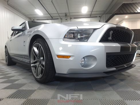 Used 2012 Ford Mustang Shelby GT500 RWD image 15