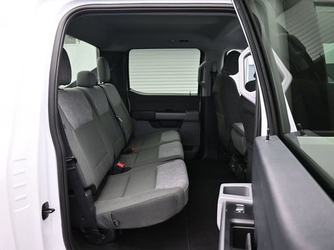 Used 2026 Ford F250 XLT AWD/4WD image 12