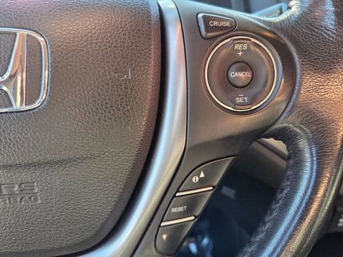 Used 2017 Honda Pilot EX-L image 32