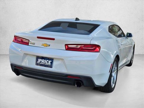 Used 2018 Chevrolet Camaro LT image 3