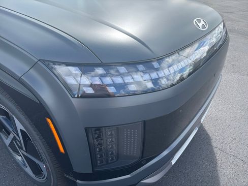 New 2026 Hyundai Ioniq 9 Limited image 24