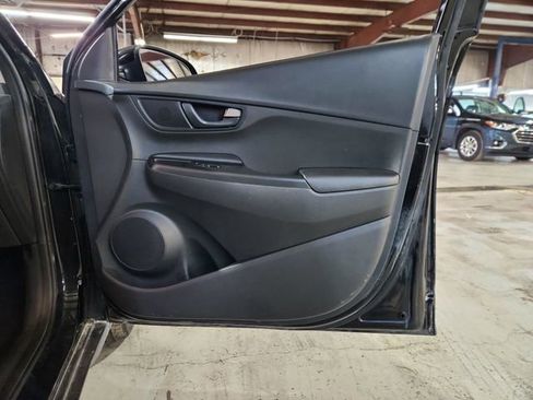 Used 2023 Hyundai Kona SEL AWD/4WD image 21