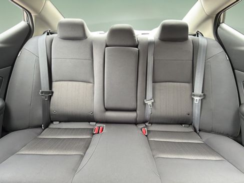 Certified 2025 Nissan Altima 2.5 S FWD image 11