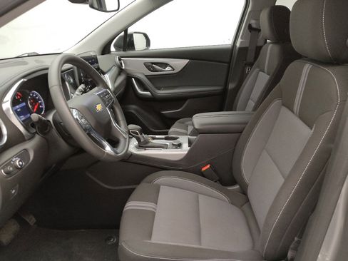 Used 2024 Chevrolet Blazer LT w/ Convenience Package FWD image 17
