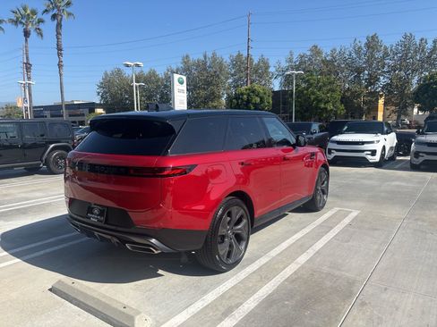 Certified 2025 Land Rover Range Rover Sport SE AWD/4WD image 3