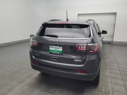 Used 2024 Jeep Compass Latitude AWD/4WD image 7