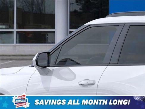 New 2026 Chevrolet Blazer LT w/ Convenience Package FWD image 12