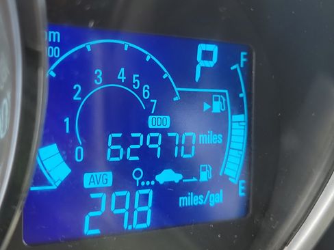 Used 2014 Chevrolet Spark LT FWD image 20