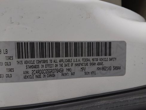 Used 2016 Dodge Grand Caravan SXT FWD image 33