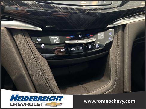 Certified 2023 Cadillac XT6 Premium Luxury image 22