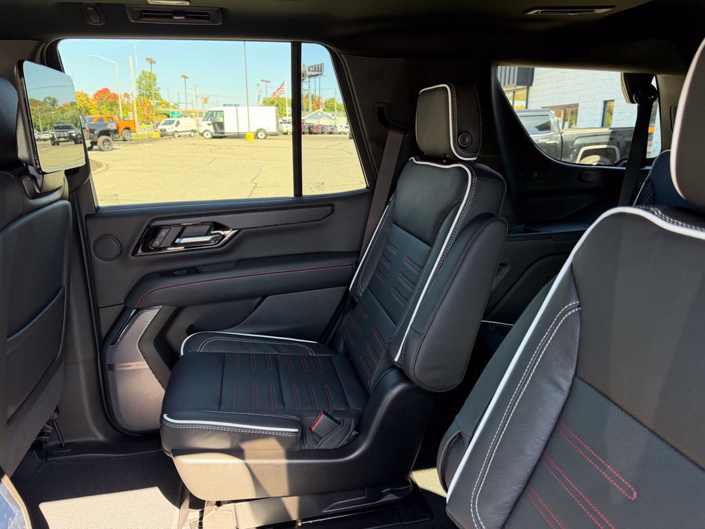New 2027 GMC Yukon AT4 Ultimate AWD/4WD image 13