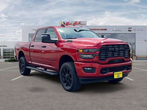 Used 2026 RAM 2500 Big Horn AWD/4WD image 7