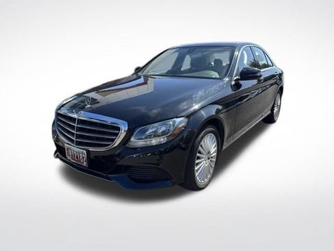 Used 2016 Mercedes-Benz C 300 Sedan image 3