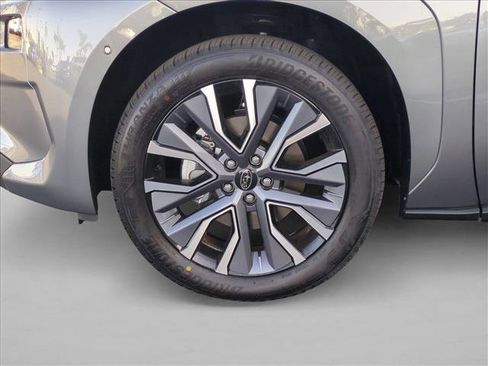 New 2026 Subaru Solterra image 10