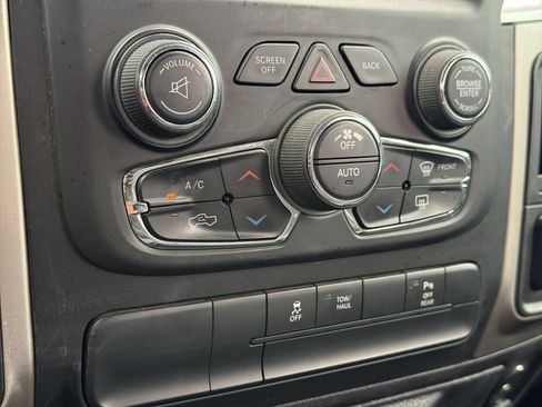 Used 2020 RAM 1500 Warlock w/ Electronics Group RWD image 26