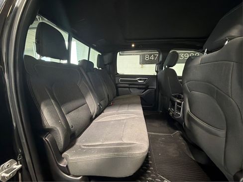 Used 2019 RAM 1500 Big Horn AWD/4WD image 15