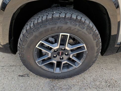 New 2026 GMC Terrain AT4 w/ Technology Package II AWD/4WD image 46
