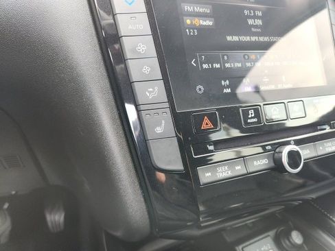 Used 2025 INFINITI QX50 Luxe image 30