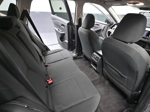 Used 2024 Nissan Rogue S FWD image 42