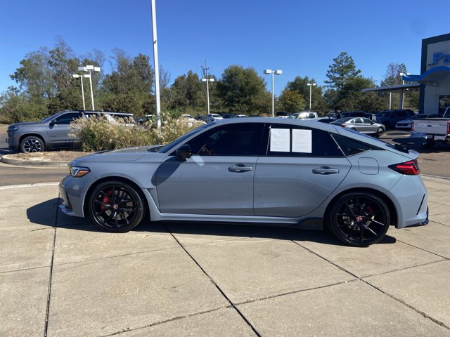 Used 2025 Honda Civic Type R image 6