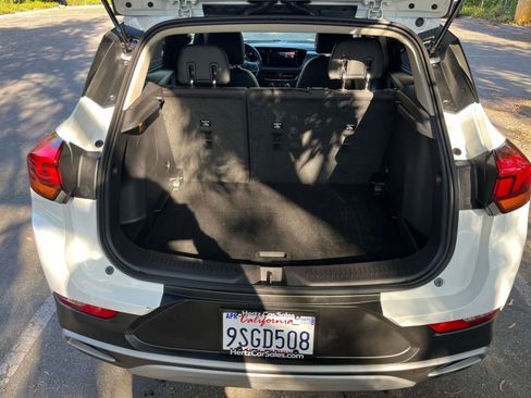 Used 2025 Buick Encore GX Preferred image 29