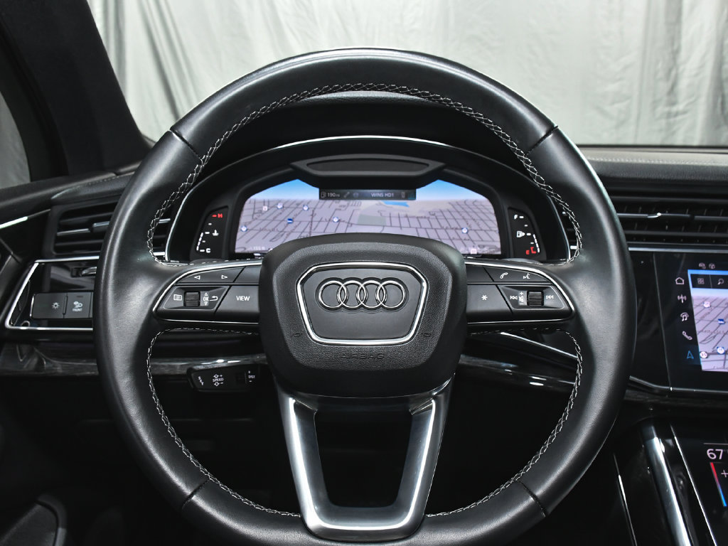 Used 2025 Audi Q7 3.0T Premium w/ Convenience Package AWD/4WD image 39