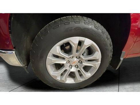 Certified 2025 Chevrolet Silverado 1500 LTZ image 18