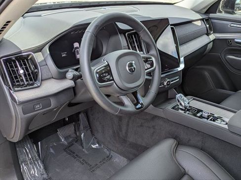 Used 2025 Volvo XC90 B6 Ultra w/ Protection Package Premier AWD/4WD image 12