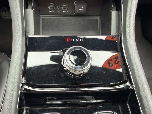 Used 2023 Jeep Grand Cherokee Altitude AWD/4WD image 31