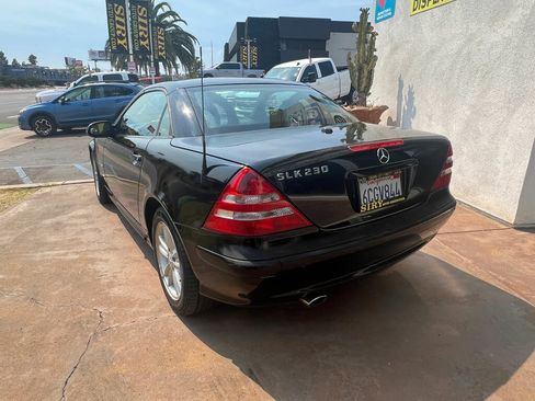Used 2003 Mercedes-Benz SLK 230 image 3