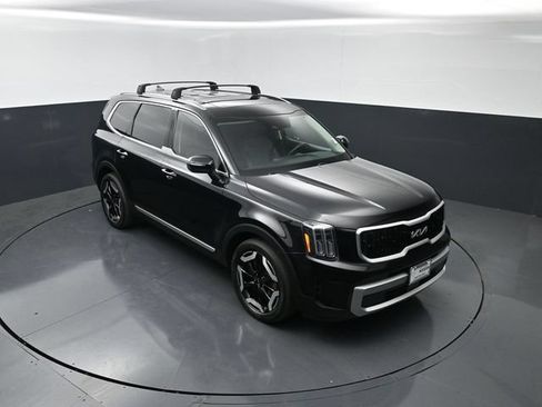 Used 2023 Kia Telluride EX AWD/4WD image 19