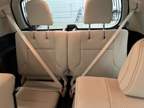 Certified 2023 Lexus GX 460 Premium AWD/4WD image 32