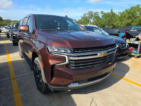 Used 2023 Chevrolet Tahoe LT AWD/4WD image 2