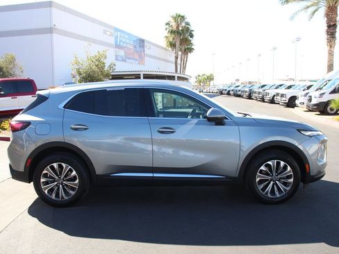 Used 2025 Buick Envision Preferred AWD/4WD image 10