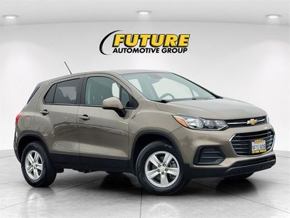 Used 2022 Chevrolet Trax LS w/ Tint and Cruise Package