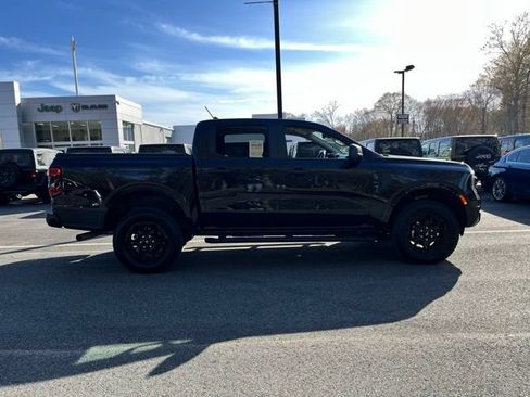 Used 2025 Ford Ranger XLT w/ Equipment Group 301A High AWD/4WD image 5