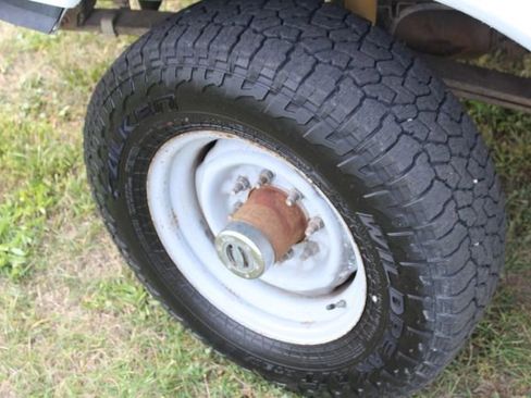 Used 1996 Ford F250 4x4 Regular Cab image 30