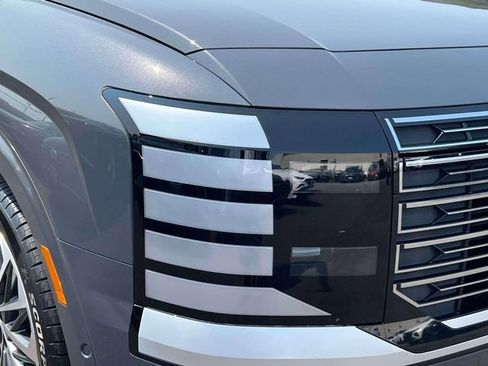 Used 2026 Hyundai Palisade Calligraphy AWD/4WD image 9