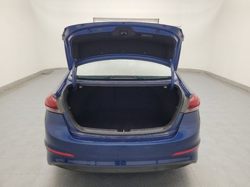 Used 2017 Hyundai Elantra Limited FWD image 29