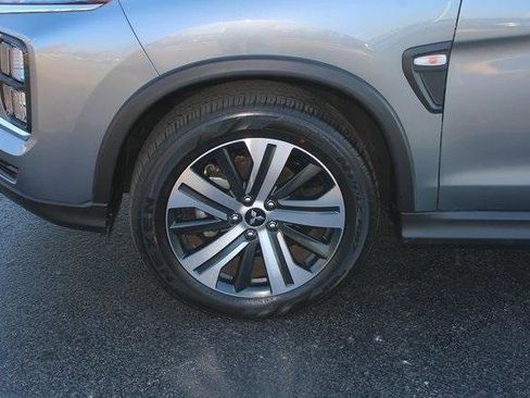 Used 2025 Mitsubishi Outlander Sport ES image 3