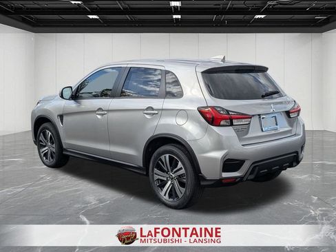 New 2025 Mitsubishi Outlander Sport SE image 3