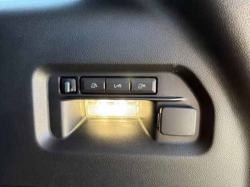 Used 2022 Ford Explorer Limited w/ Hybrid Equipment Group 310A AWD/4WD image 49