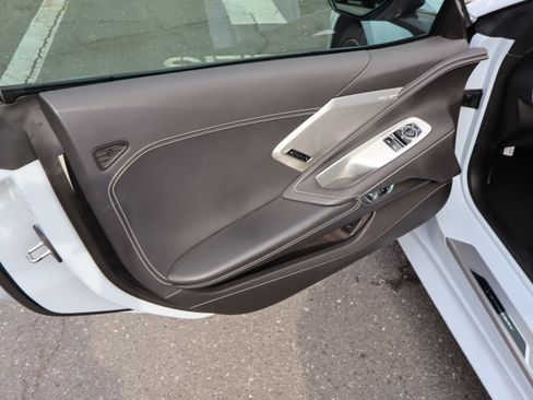 Used 2020 Chevrolet Corvette Stingray Preferred Cpe w/ 2LT Preferred Equipment Group image 13