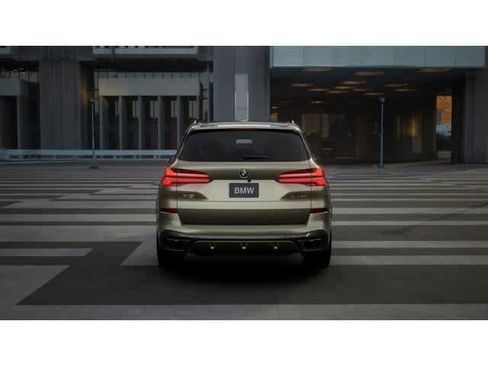 New 2026 BMW X5 xDrive40i w/ M Sport Package AWD/4WD image 5