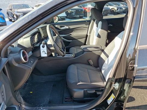 New 2026 Chevrolet Trax RS w/ Sunroof Package image 6