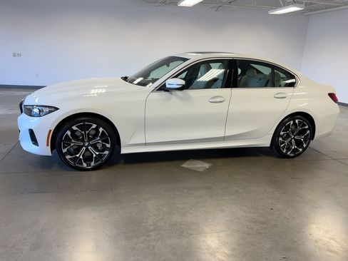 Used 2026 BMW 330i Sedan w/ Convenience Package image 2