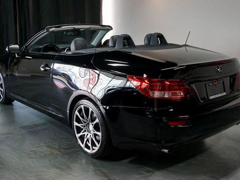 Used 2013 Lexus IS 350C w/ Luxury Pkg RWD image 8